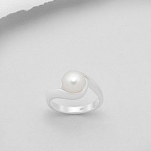 037 🆕 925 Silver Freshwater Pearl Ring